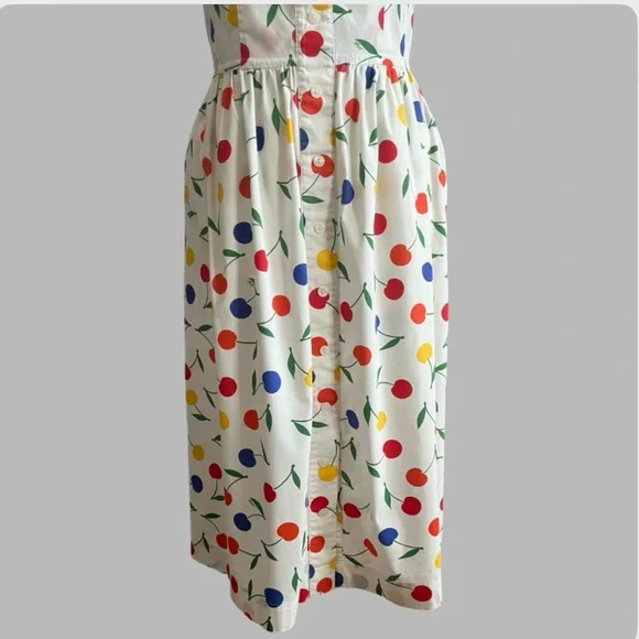 HVN Laura Bow Embellished
Printed Poplin Dress | Size: 8 - Picture 4 of 13